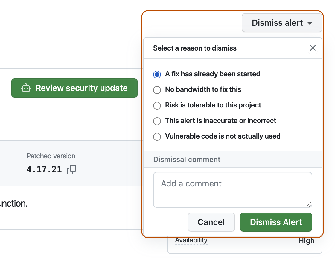 Screenshot der Seite mit den Warnungsdetails, inkl. Schaltfläche Warnung aufheben, Dropdown-Menüoptionen und Kommentarfeld zum Aufheben der Warnung, umrandet in Orange.