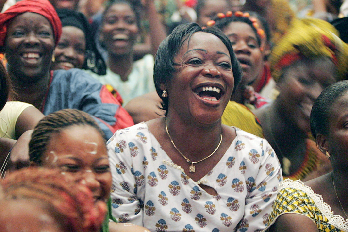 Lien vers la page des célébrations des Nations Unies Portrait d'une femme souriante servant de lien vers la page des célébrations des Nations Unies